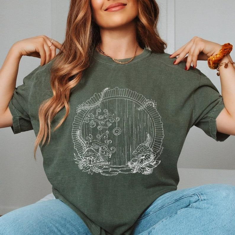 Lord of the Rings shirt LOTR tshirt The Shire shirt LOTR Tee Bookish shirt round door fairy door Frodo Baggins Tolkien shirt Fit Womenswear Unisex Tee