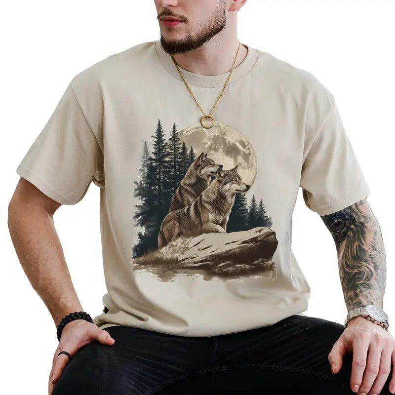 Vintage Nature Moon Howling Wolves Shirt, Retro Wolf Graphic Tee, Wild Wolves Tops, Wolf Lover Gift Ideas, Wildlife Animals T-shirt, Classic Menswear