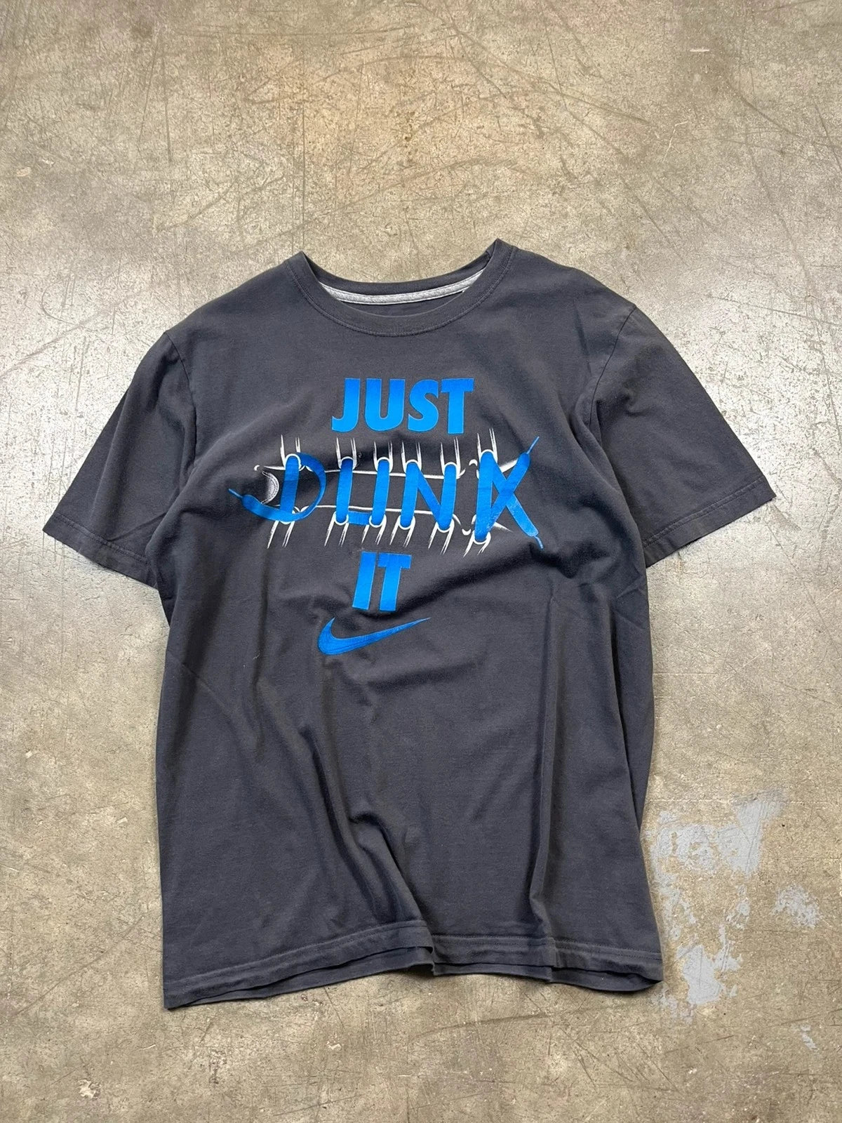 Vintage 00’s Nike Tee T-Shirt Dunk It Grey Blue Y2k - L