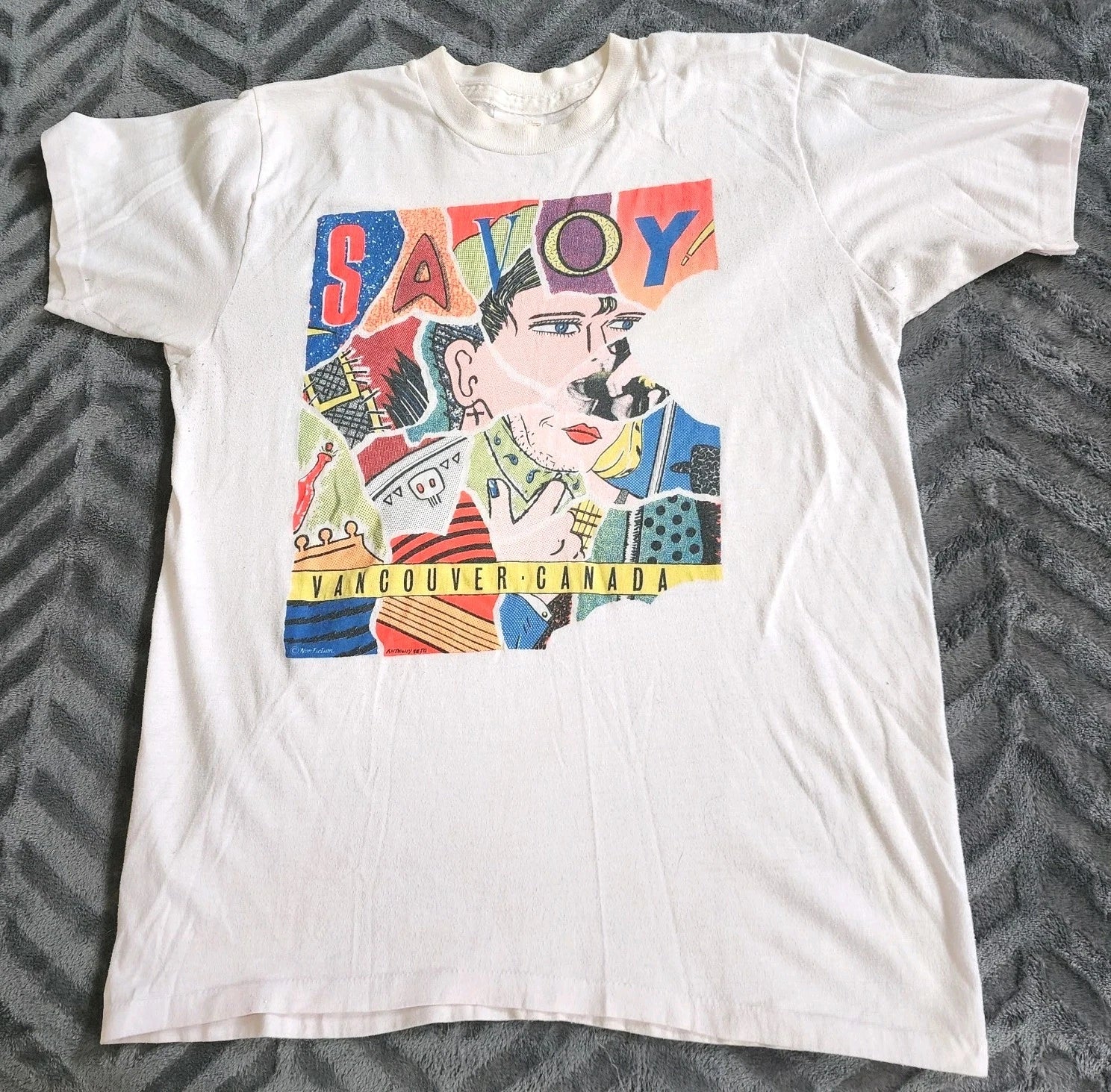 Vintage Savoy Canada T Shirt Single Stitch Pop Art Graphic 80s Size Large