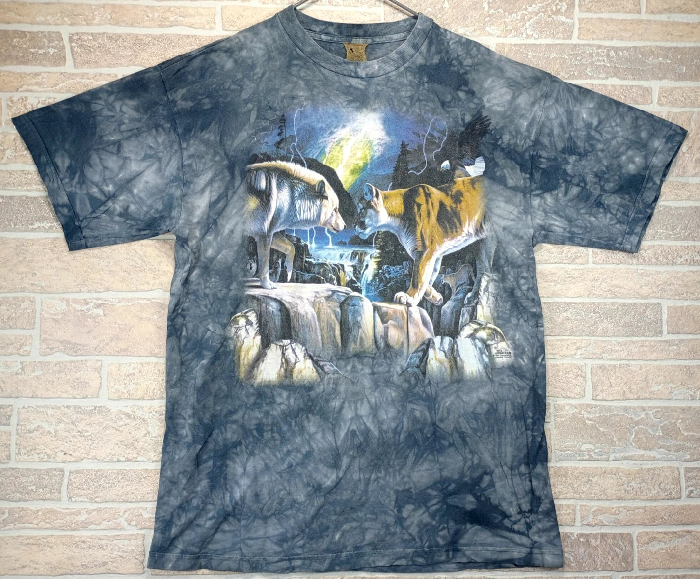 VTG Y2K The Mountain Shirt XXL Short Sleeve Wolf Cougar Mountain Lion Tie Dye