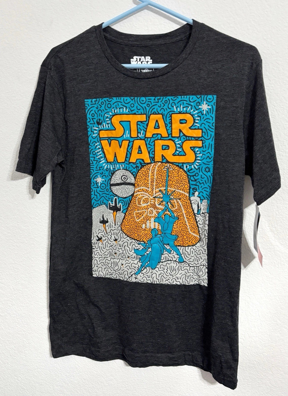 Disney / Mad Engine, Men Short Sleeve Star Wars Pop Art Poster Shirt Top, Small