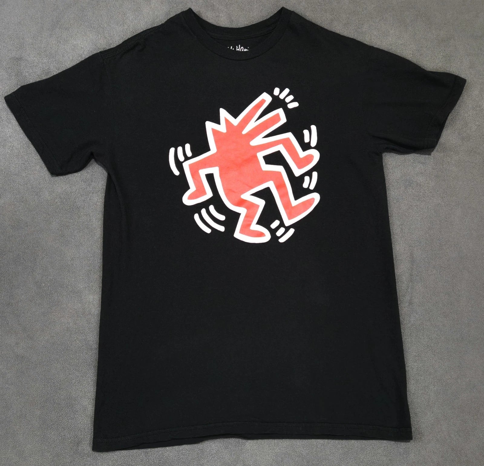 Licensed KEITH HARING Foundation T-shirt M Dancing Barking DOG Pop Art Graffiti