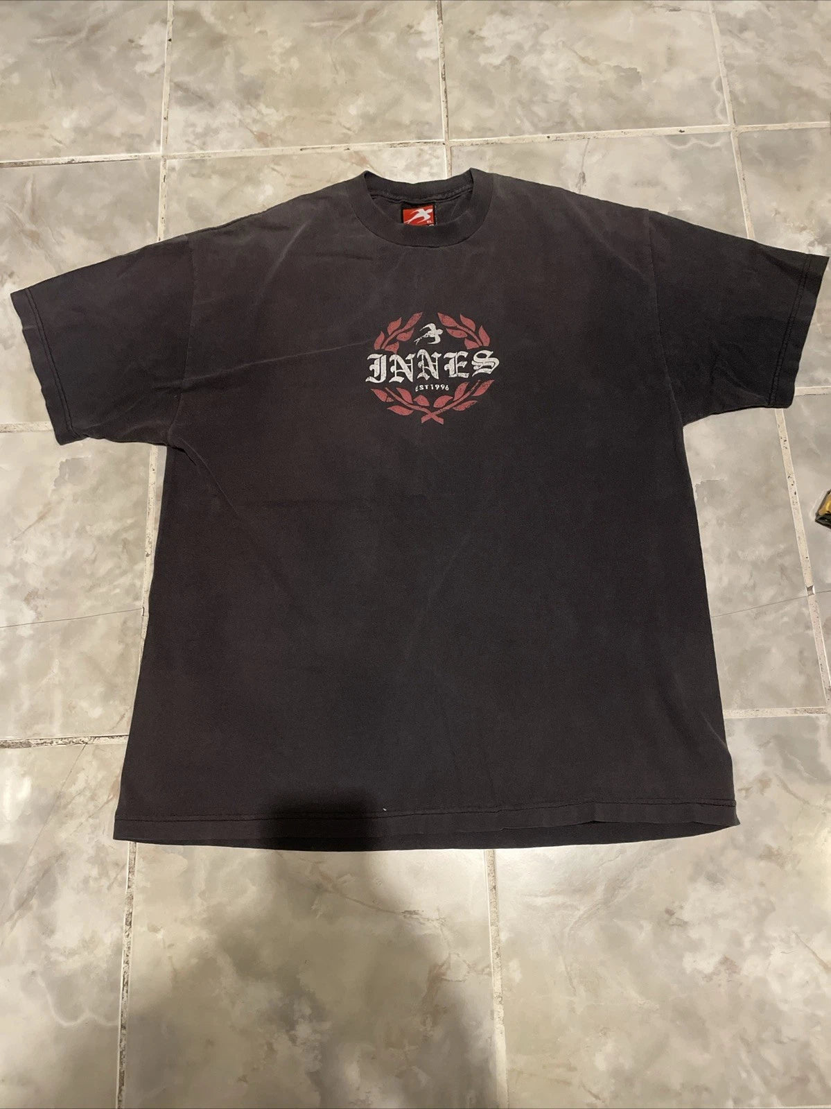 Vintage INNES 90s Y2K Skateboarding Faded T-Shirt SZ XL